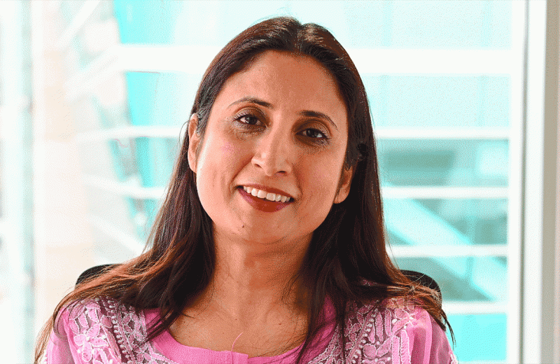 GIF of interview of Ritu Kumar, director of the Stem Cell Core at Gladstone